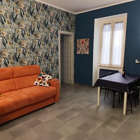 Casa Gaia A 2 Passi Dalla Metro A E C Apartment *