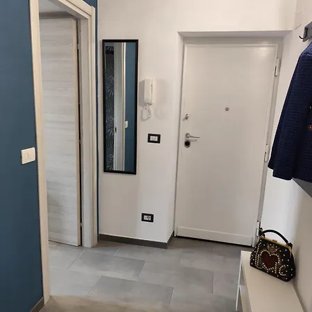 Appartement Casa Gaia A 2 Passi Dalla Metro A E C Rome