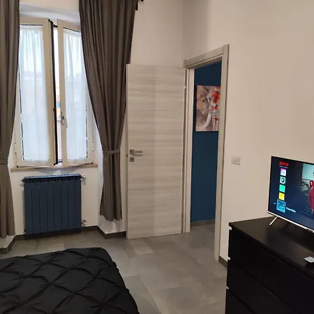 Apartment Casa Gaia A 2 Passi Dalla Metro A E C Rome