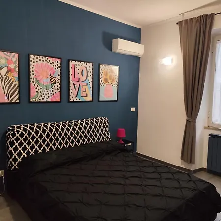 Appartamento Casa Gaia A 2 Passi Dalla Metro A E C Roma